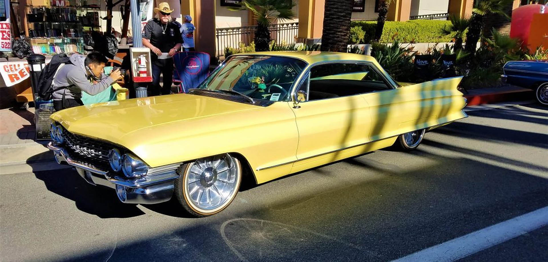 car-carousel-07-1920x920